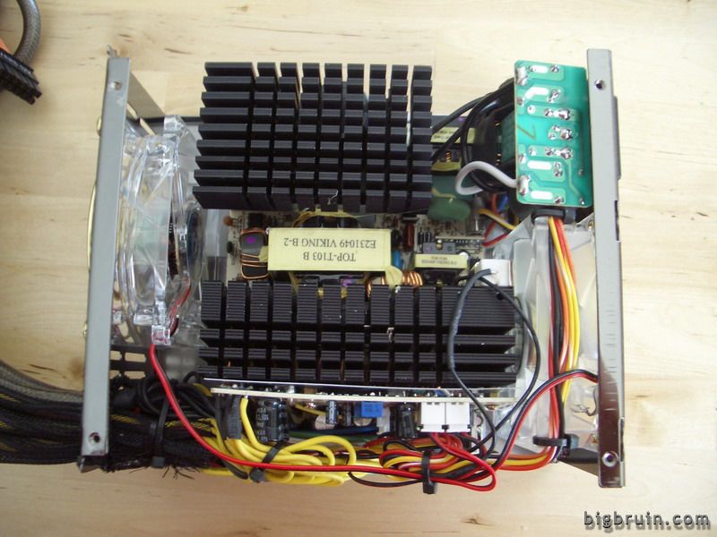 http://www.bigbruin.com/reviews05/oczpowerstream/large/13.jpg